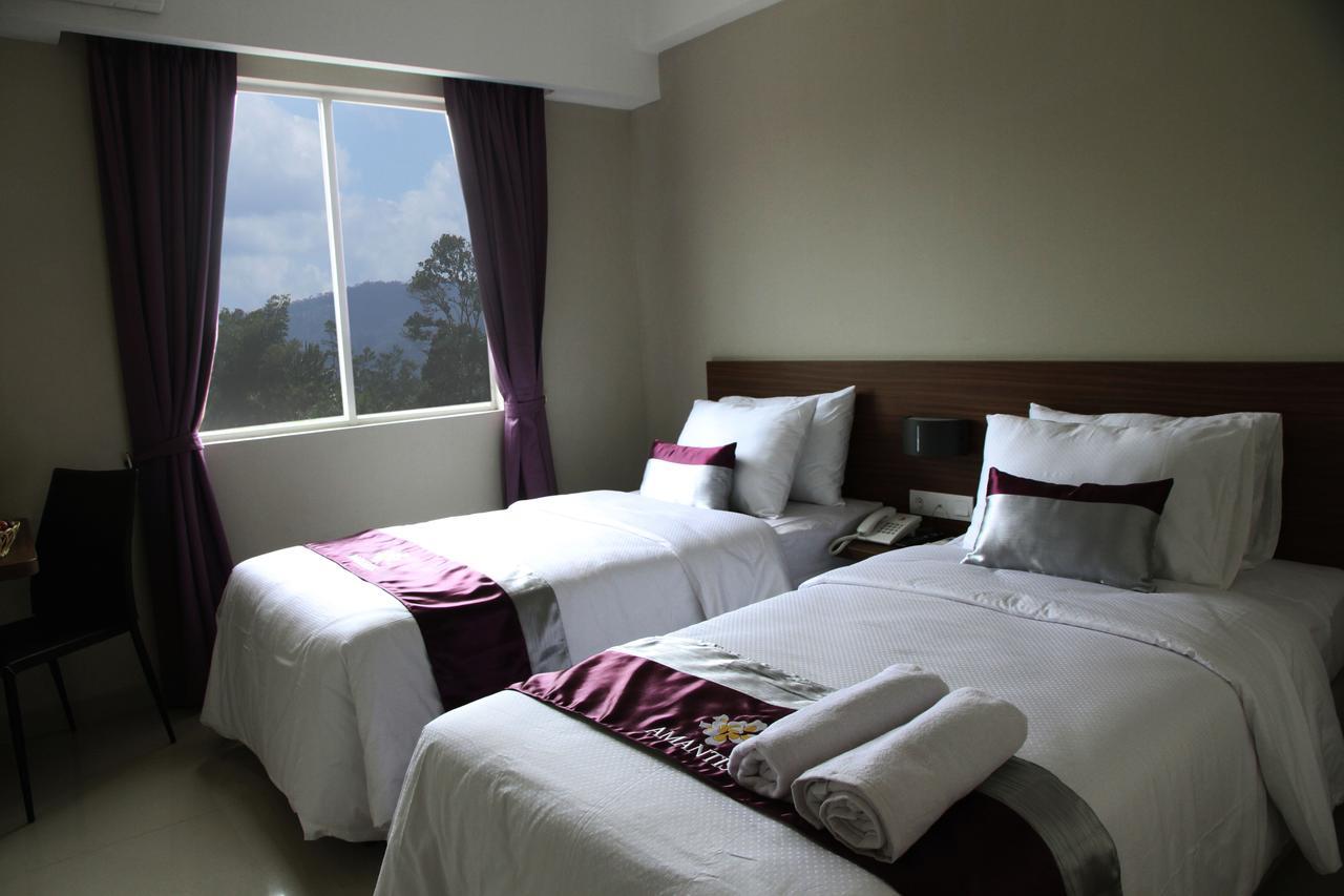Amantis Hotel Demak Quarto foto
